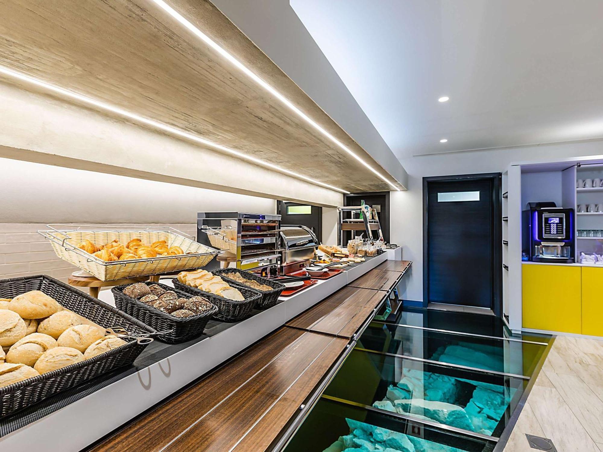 Ibis Styles Chaves Hotel Exterior foto