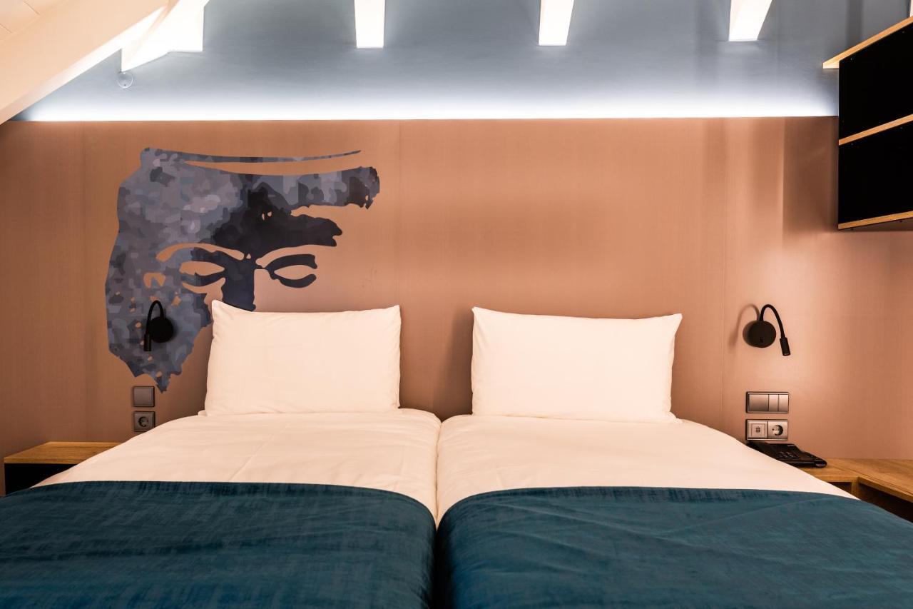 Ibis Styles Chaves Hotel Exterior foto